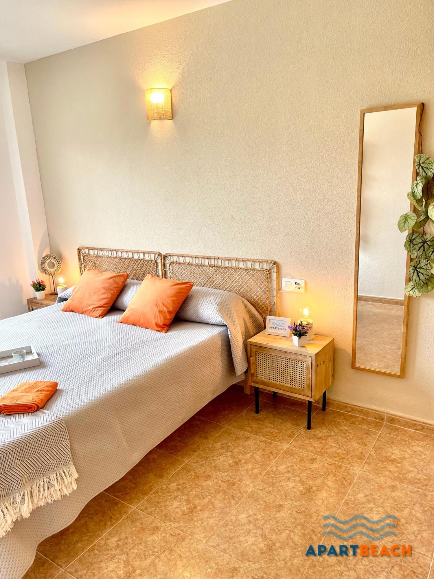 Apartbeach Los Juncos 2 Residencial Y Junto Playa 拉皮内达 外观 照片